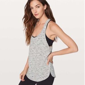 Lululemon 105F Singlet Tank Size 4